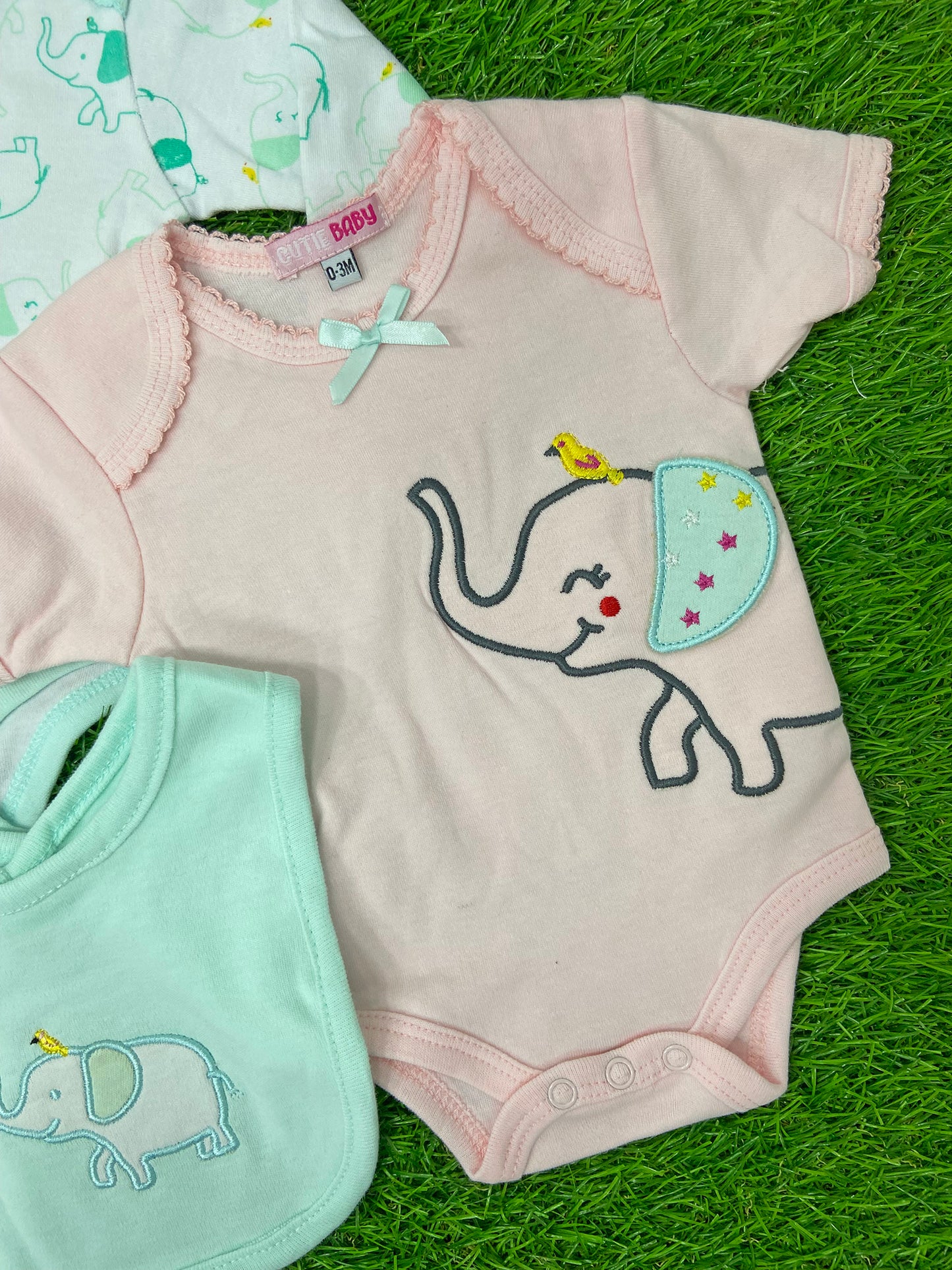 Set de conjuntos 4 pzas para bebe - 02530870