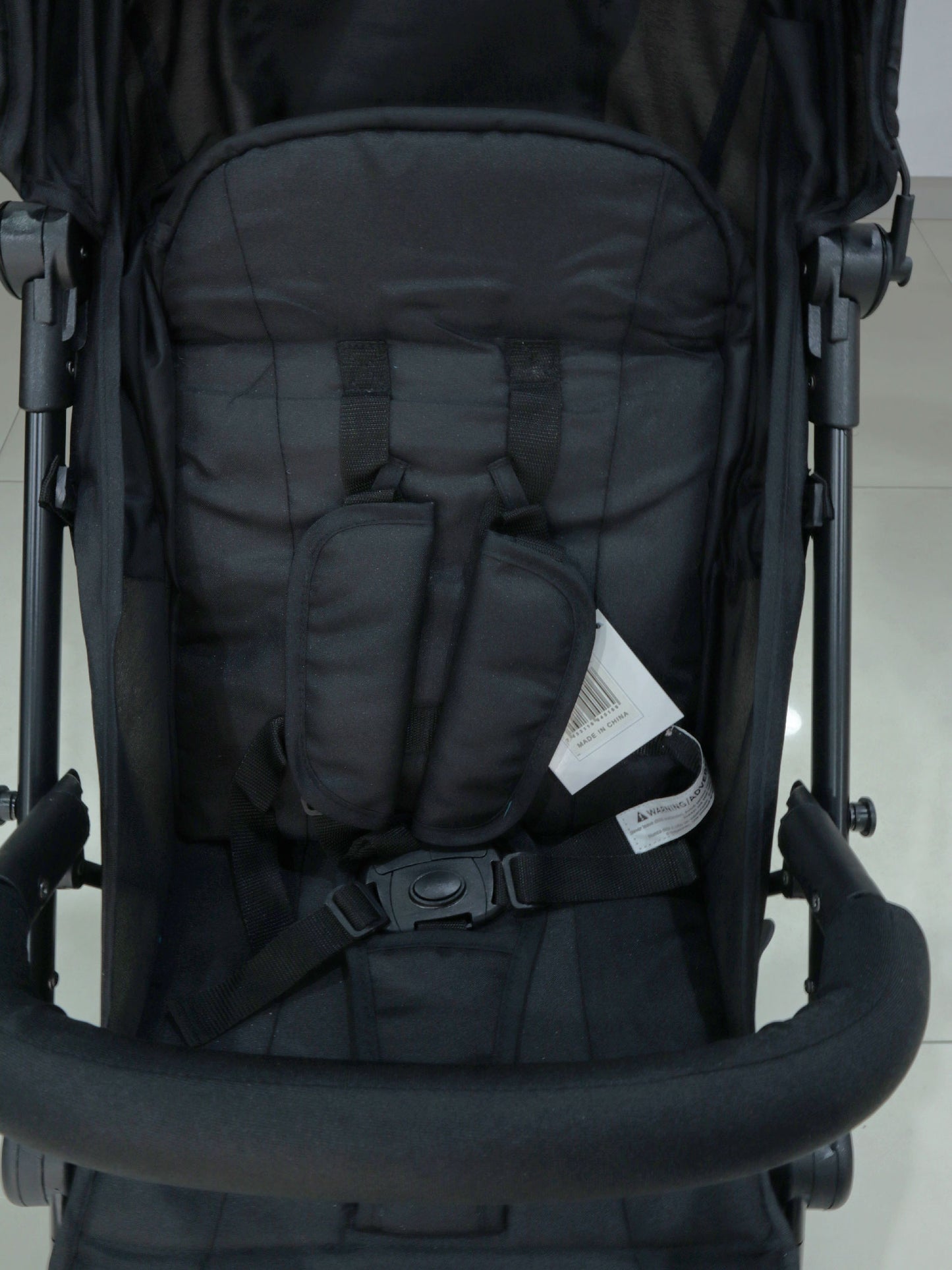 Coche con porta bebe - LP9947BLCK