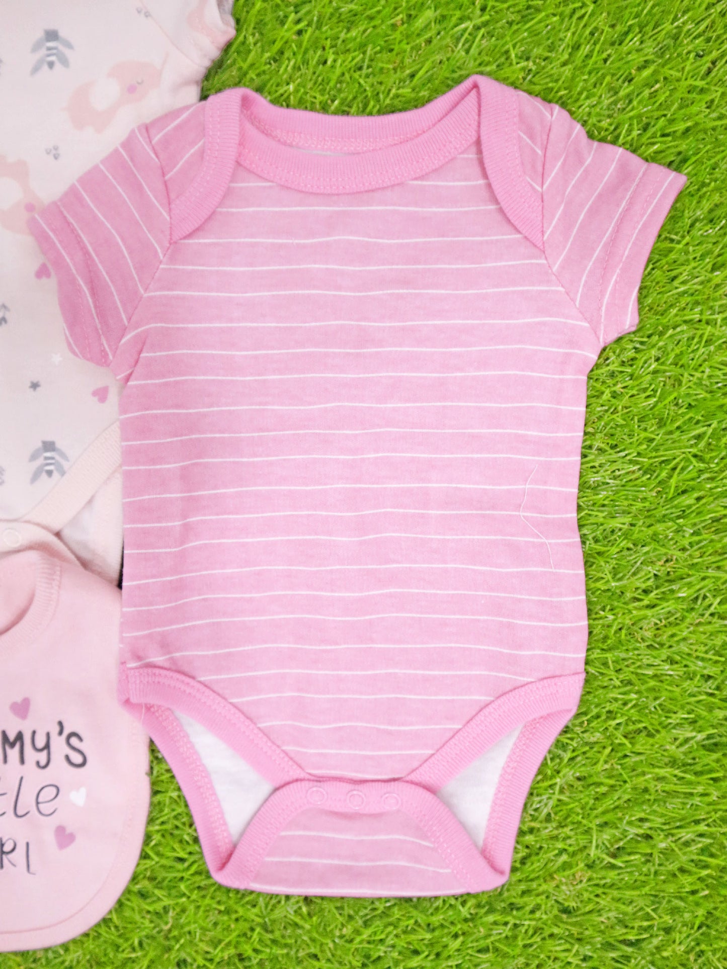 Set de Bodys de Bebe con Babero - MH02065GB